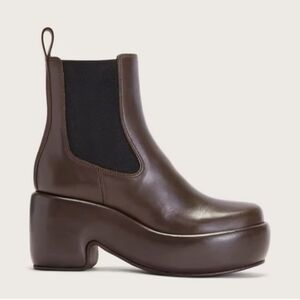 EVERLANE The Puffa Boot